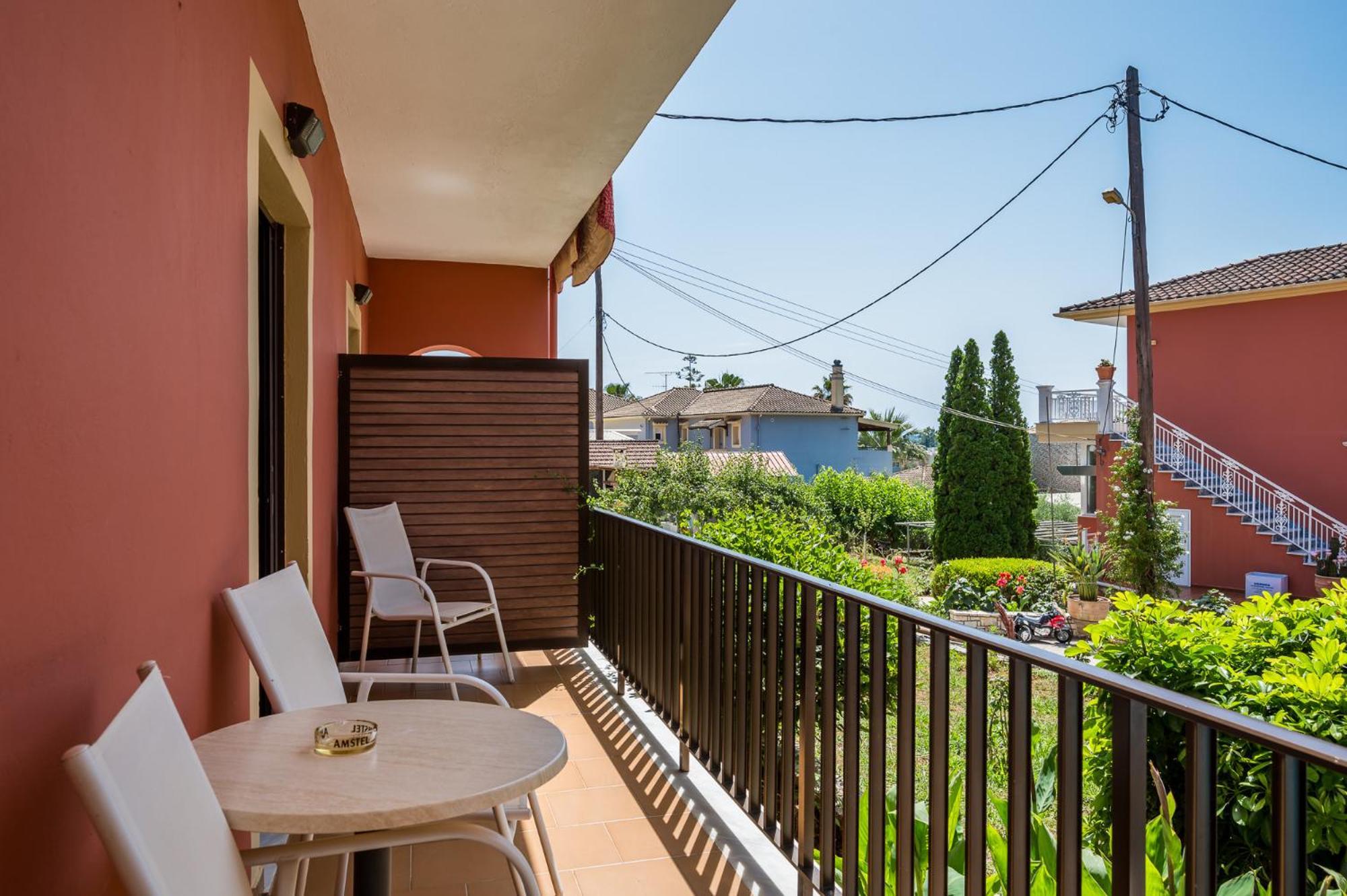 Marietta'S Resort By Konnect, Gouvia Corfu Екстериор снимка